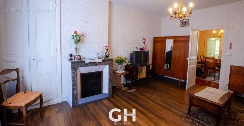 Maison de ville 4 pièces à vendre à CHATEAUROUX (36) - photo 4