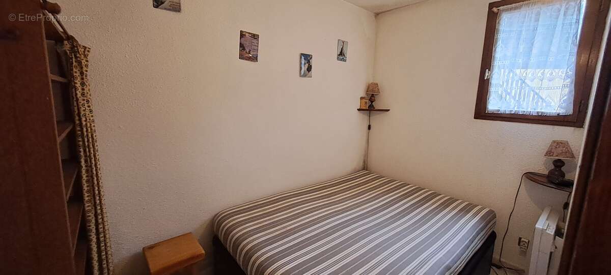 Appartement à MORILLON
