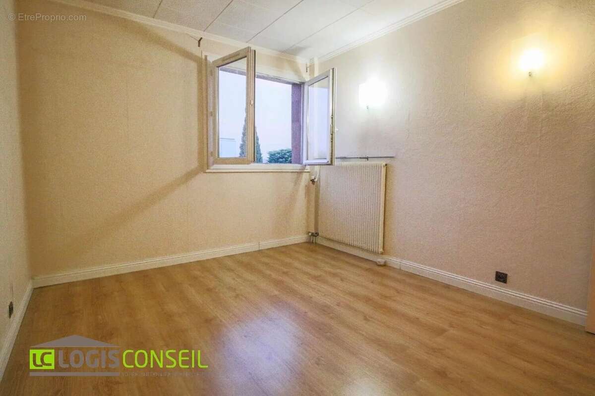 Appartement à CHATENAY-MALABRY