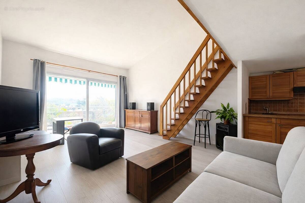 SalonIA - Appartement à YERRES