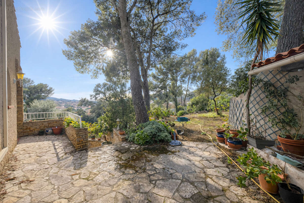 Maison à LA SEYNE-SUR-MER
