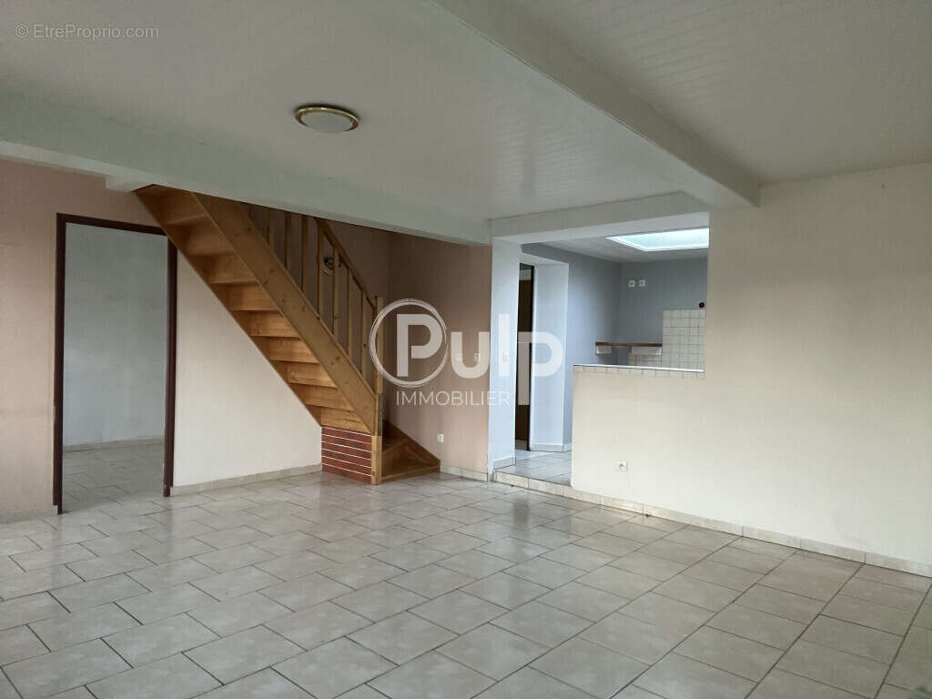 Maison à BRAILLY-CORNEHOTTE