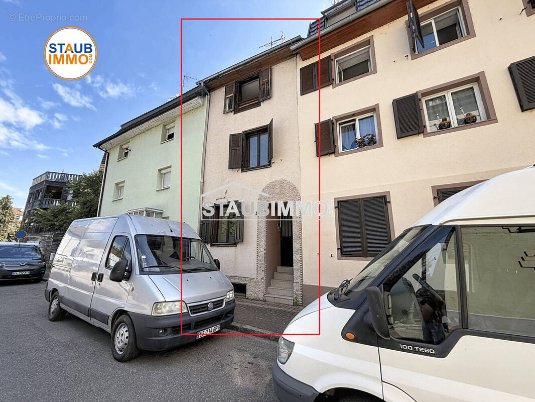 Appartement 176 m² à Huningue  - photo 1