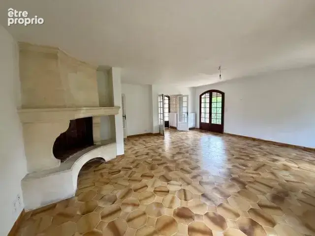 Maison 8 pièces 224 m² à vendre à Lunel (34400) - photo 3