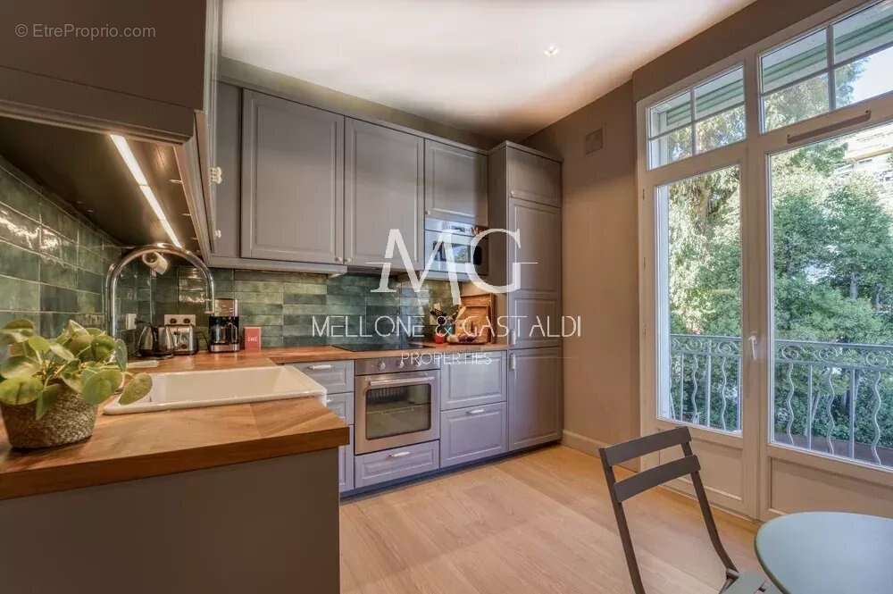 Appartement à GRASSE