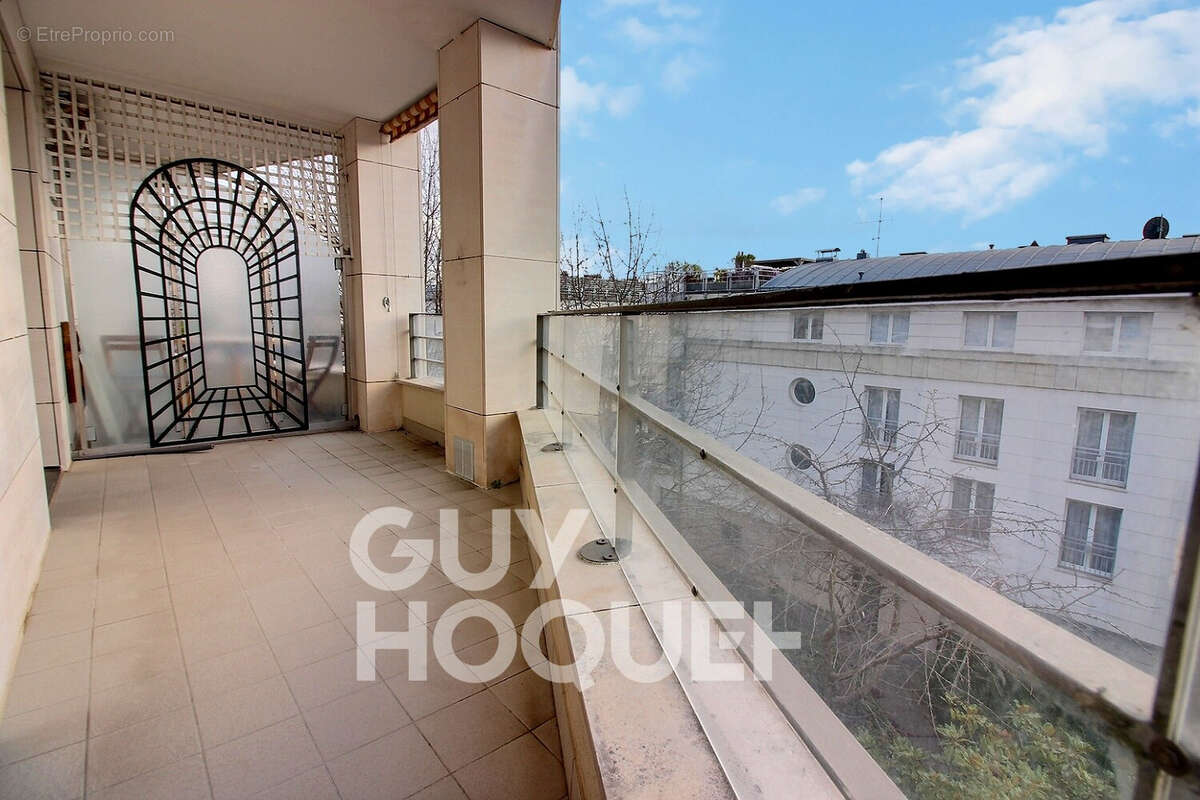 Appartement à RUEIL-MALMAISON