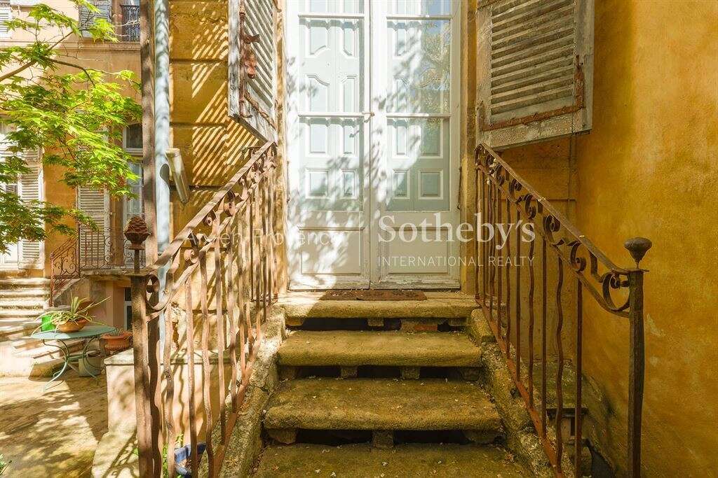 Appartement à AIX-EN-PROVENCE