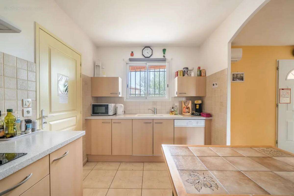 Maison 4 pièces de 104 m² à Adissan - photo 8