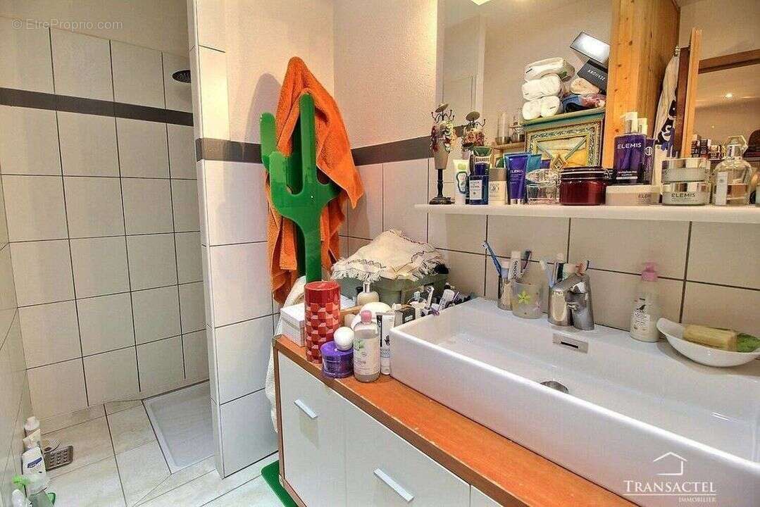 Appartement à SAINT-GERVAIS-LES-BAINS