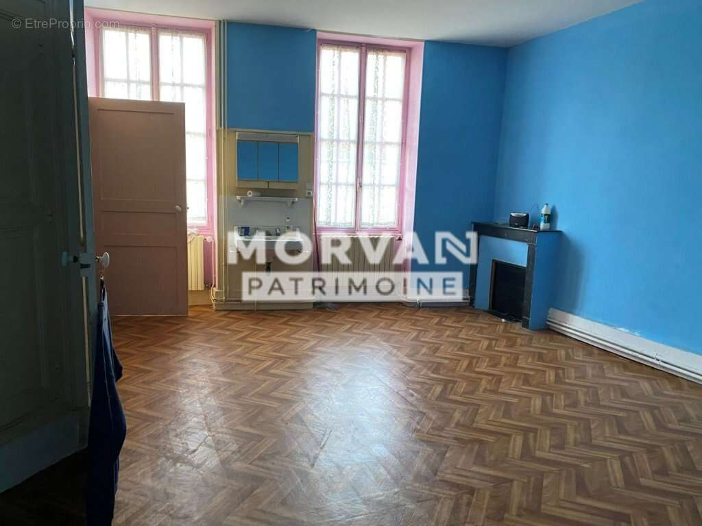 Maison à SAINT-SAULGE