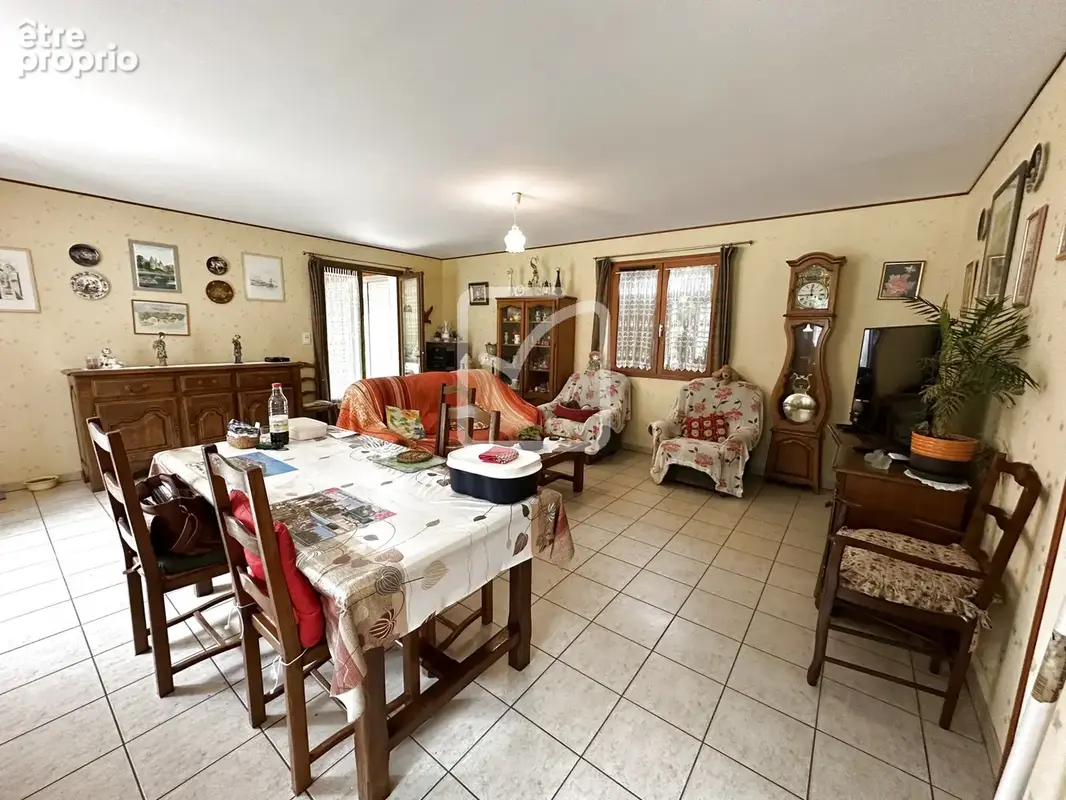 Exclusivite - maison de construction traditionnelle avec trois chambres - photo 2