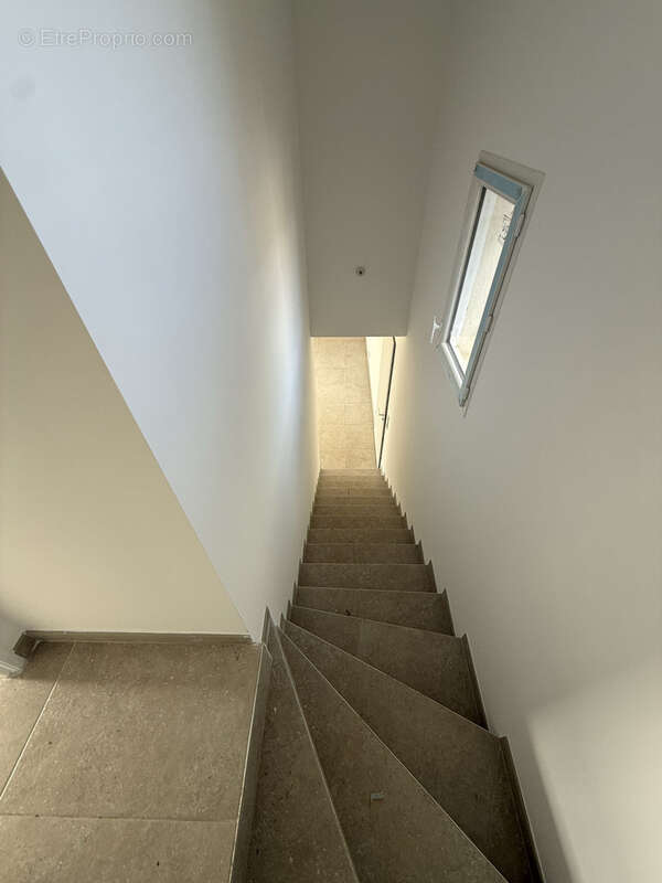 Maison à FORCALQUEIRET