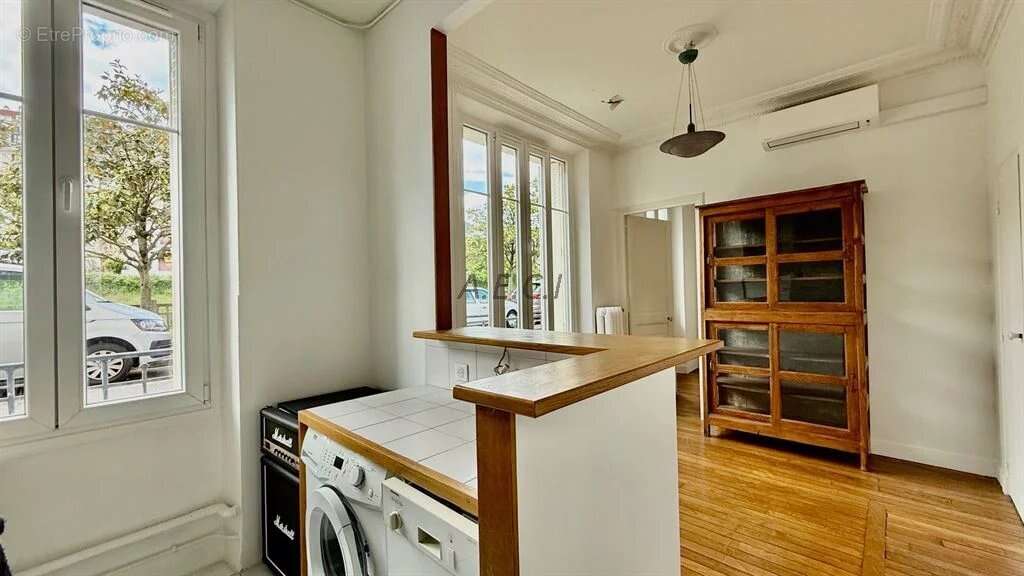 Appartement à PUTEAUX