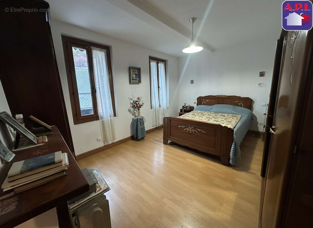 Maison à SAINT-LARY