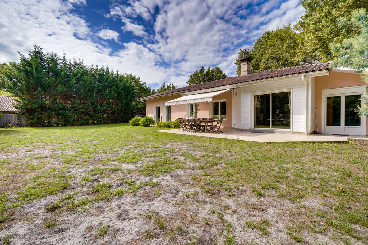 Maison à SANGUINET