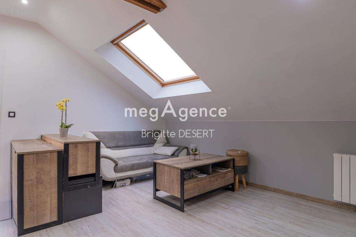 Maison à TORCE-EN-VALLEE