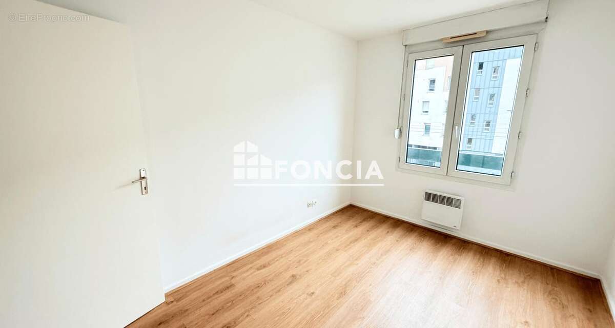 Appartement à LYON-8E