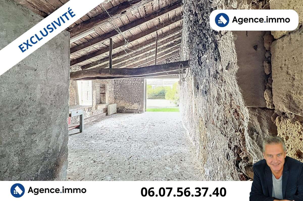 Maison à MORTAGNE-SUR-GIRONDE