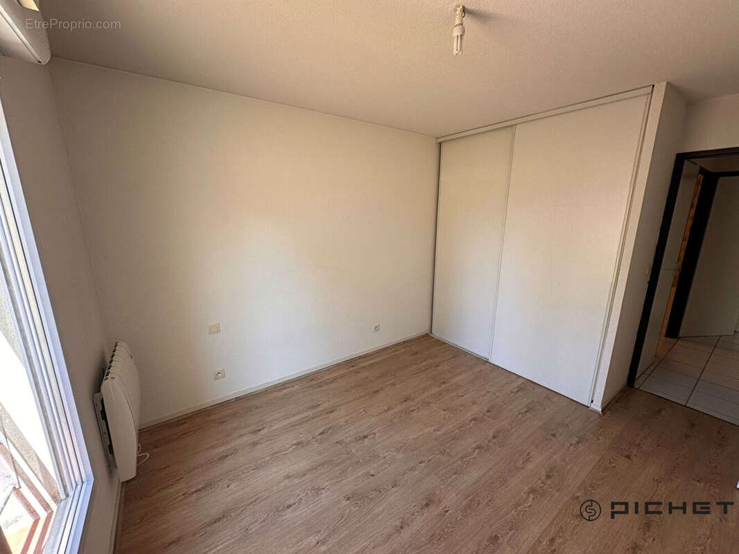 Appartement T2 dans résidence sécurisée - Rez de jardin - photo 10