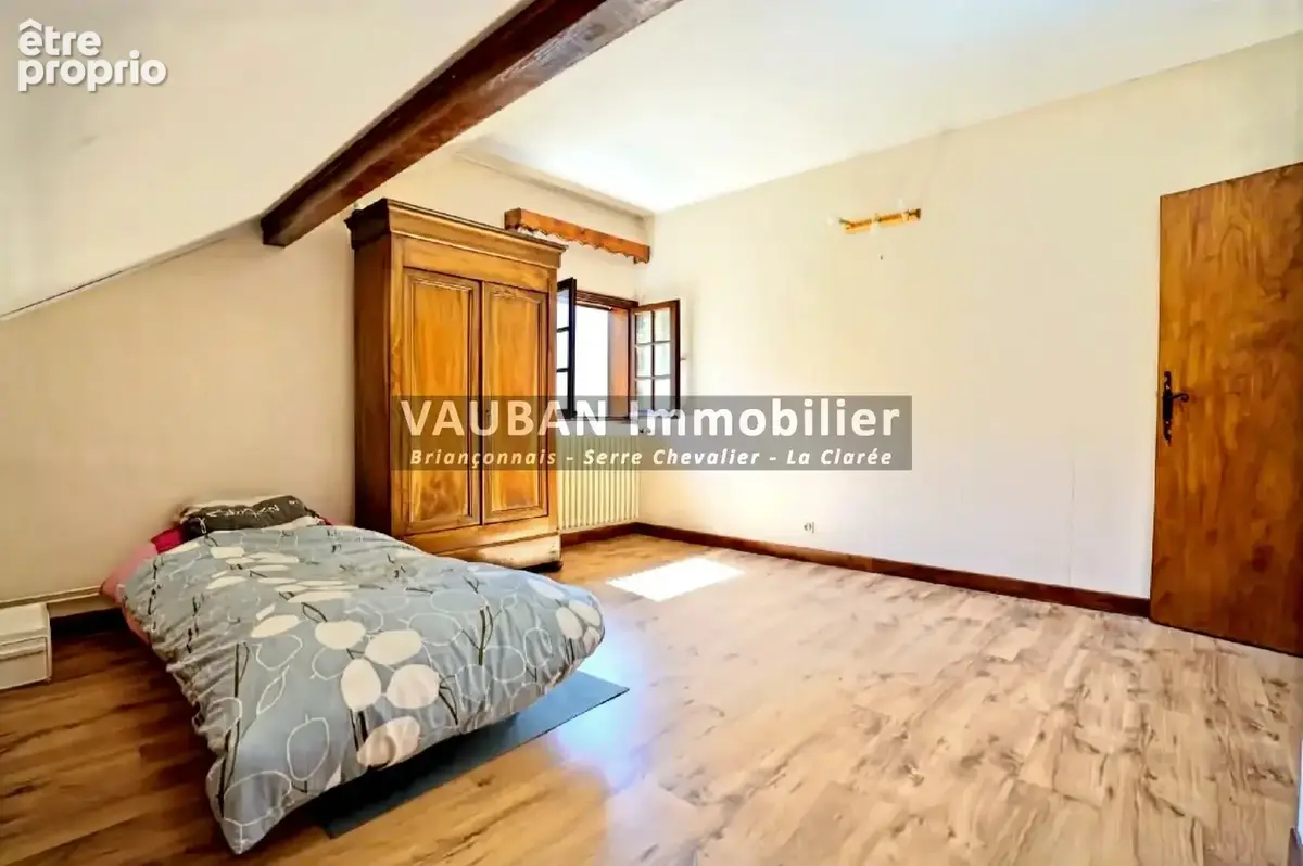 Maison traditionnelle avec vue panoramique et potentiel d’évolution - photo 10