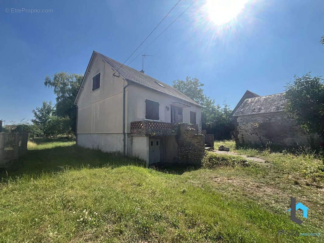 Maison à LE GAULT-SAINT-DENIS