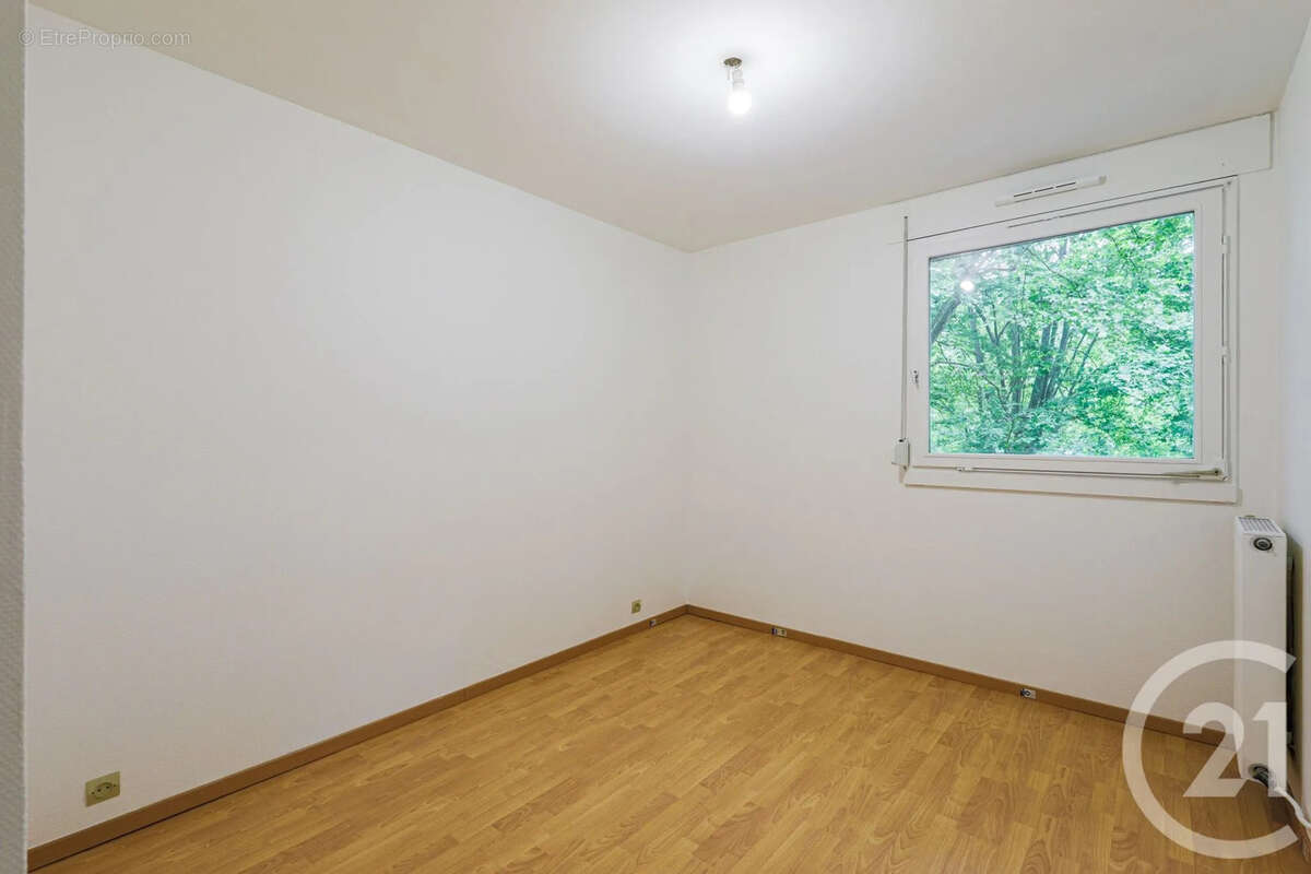 Appartement 71 m² à Grenoble  - photo 10