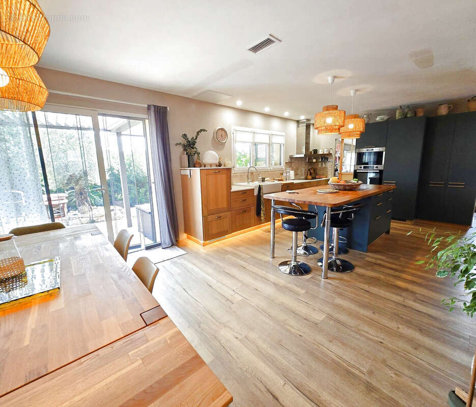 A vendre villa 3 chambres piscine - photo 9