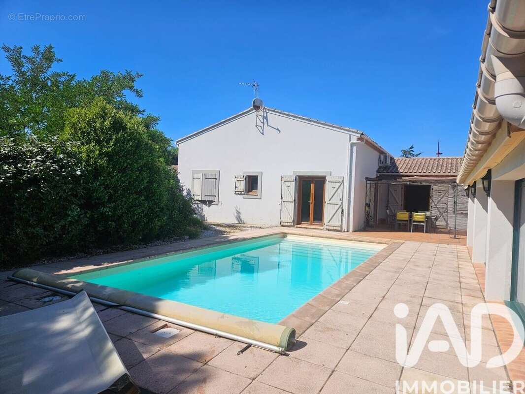 Maison 160 m² à Prades-Sur-Vernazobre  - photo 3