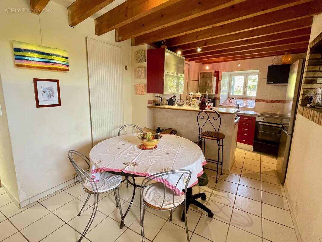 Maison à MILLY-LA-FORET