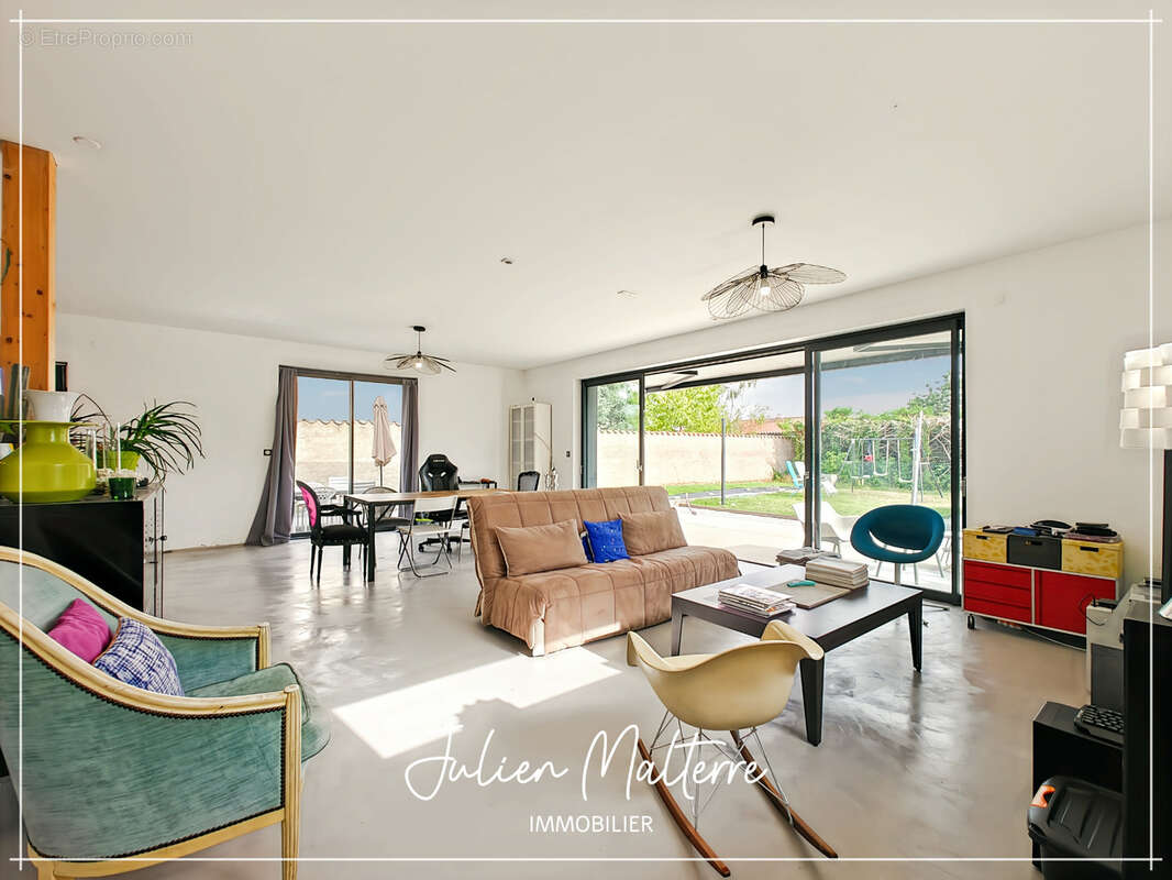 St-Just-St-Rambert, maison d'architecte 147 m², 4 chambres, garage double sur terrain de 985 m² - photo 33