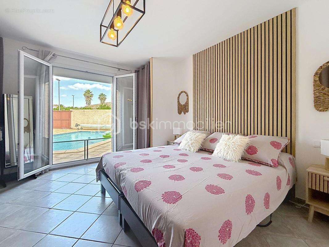 Maison 5 chambres avec piscine - garage - patio - photo 10