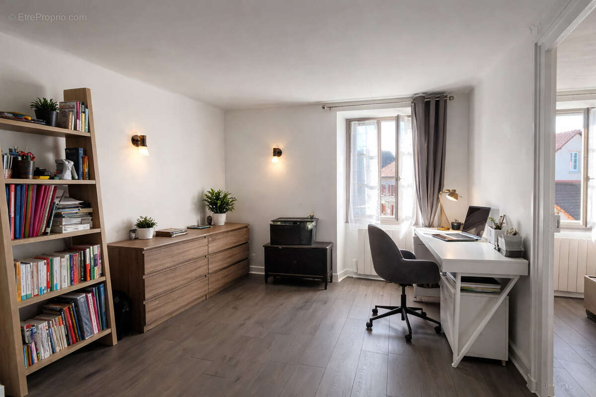 Maison à MAISONNISSES