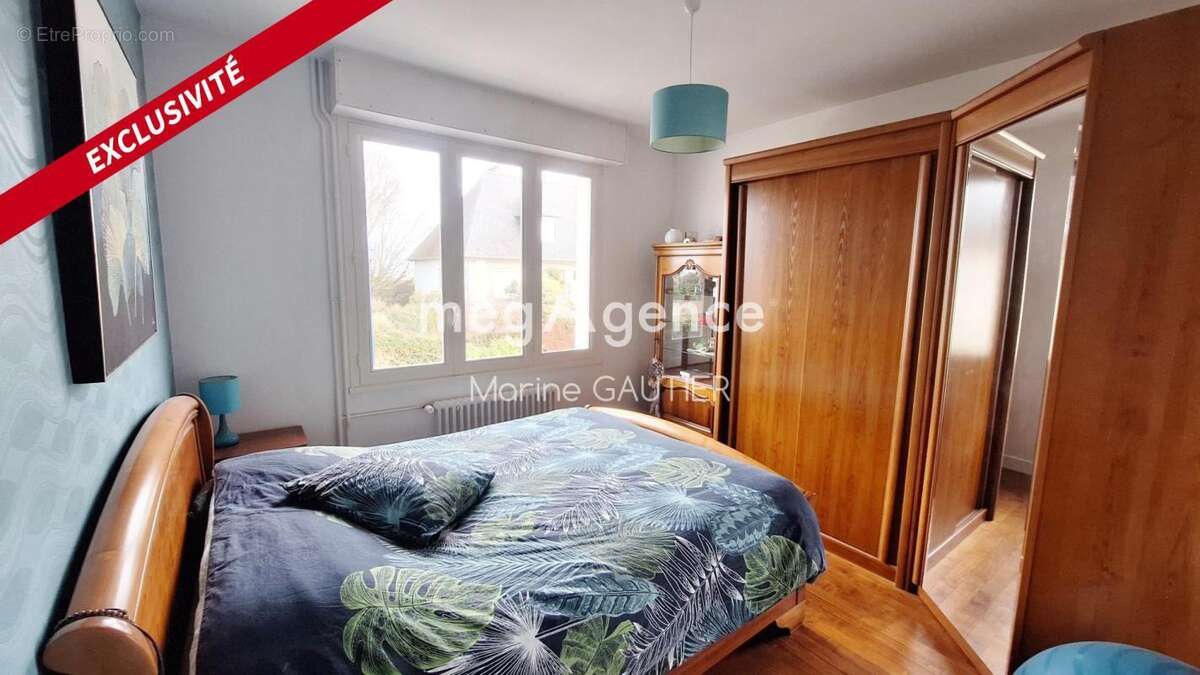 Maison à LE VIVIER-SUR-MER