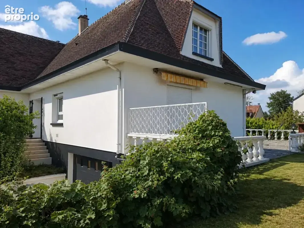 Maison de 12 pièces de 240 m² à Mormant - photo 28