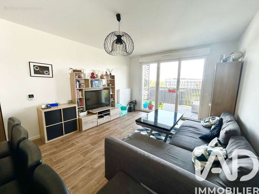 Photo 3 - Appartement à LIEUSAINT