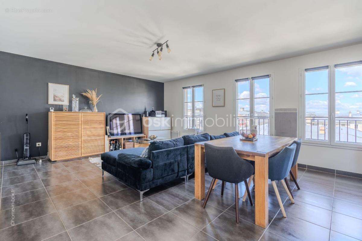 Appartement à SERRIS