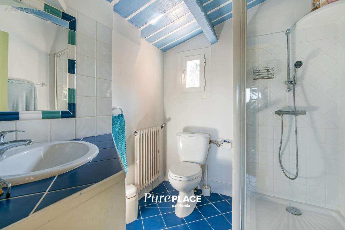 Maison T7 de 209 m² sur 6600 m² de terrain avec piscine à Aix-en-Provence - photo 19