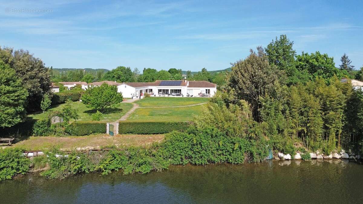 Maison à LE TEMPLE-SUR-LOT