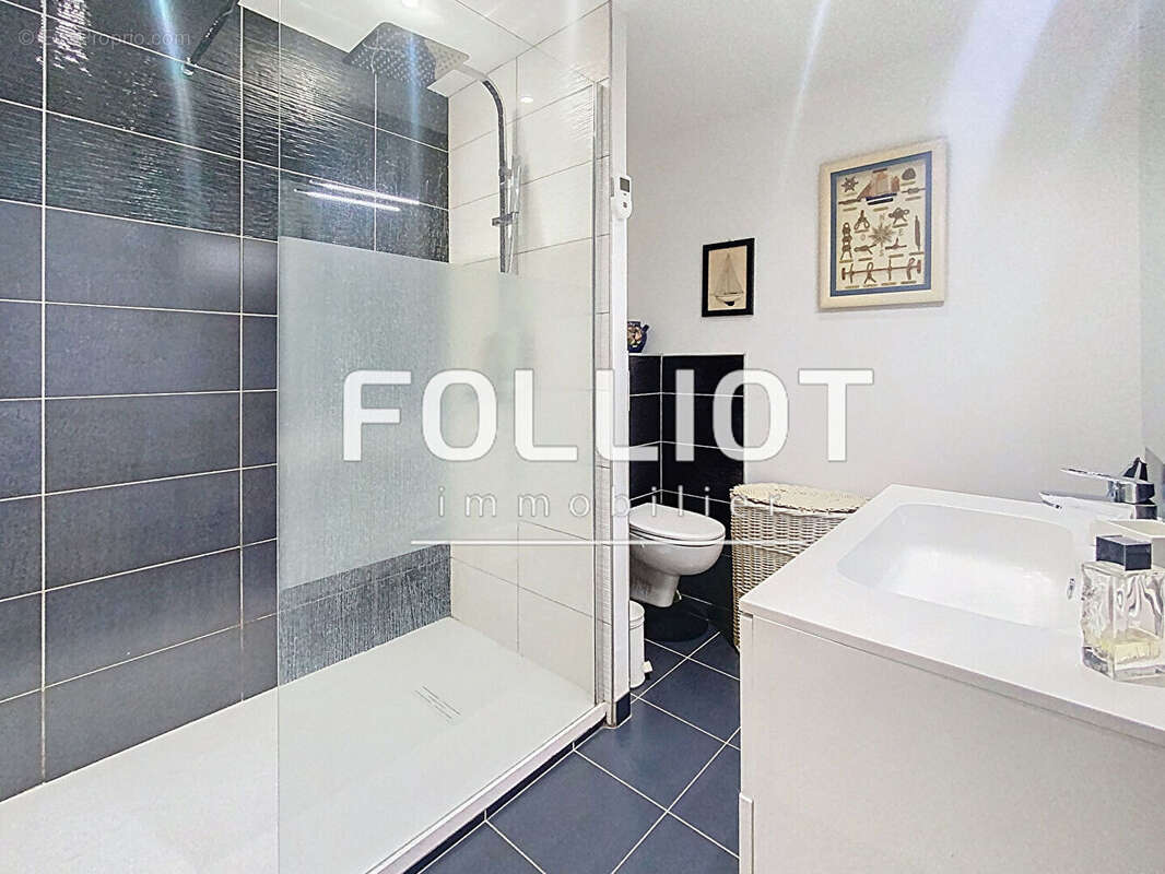 Appartement à FOUGERES