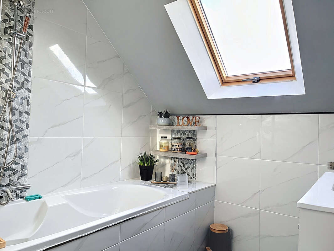 Maison à GOUVILLE-SUR-MER