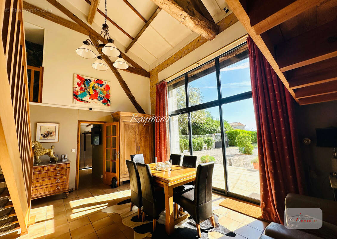 Maison à SAUSSIGNAC