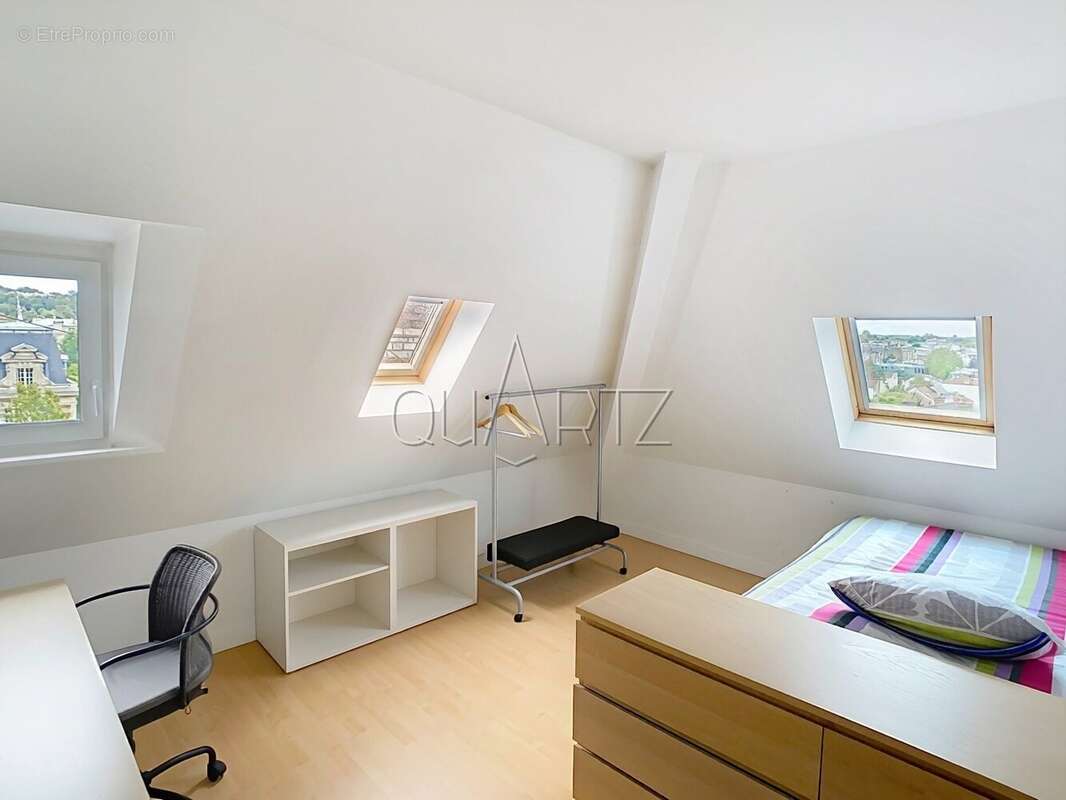 Appartement à LE CHESNAY