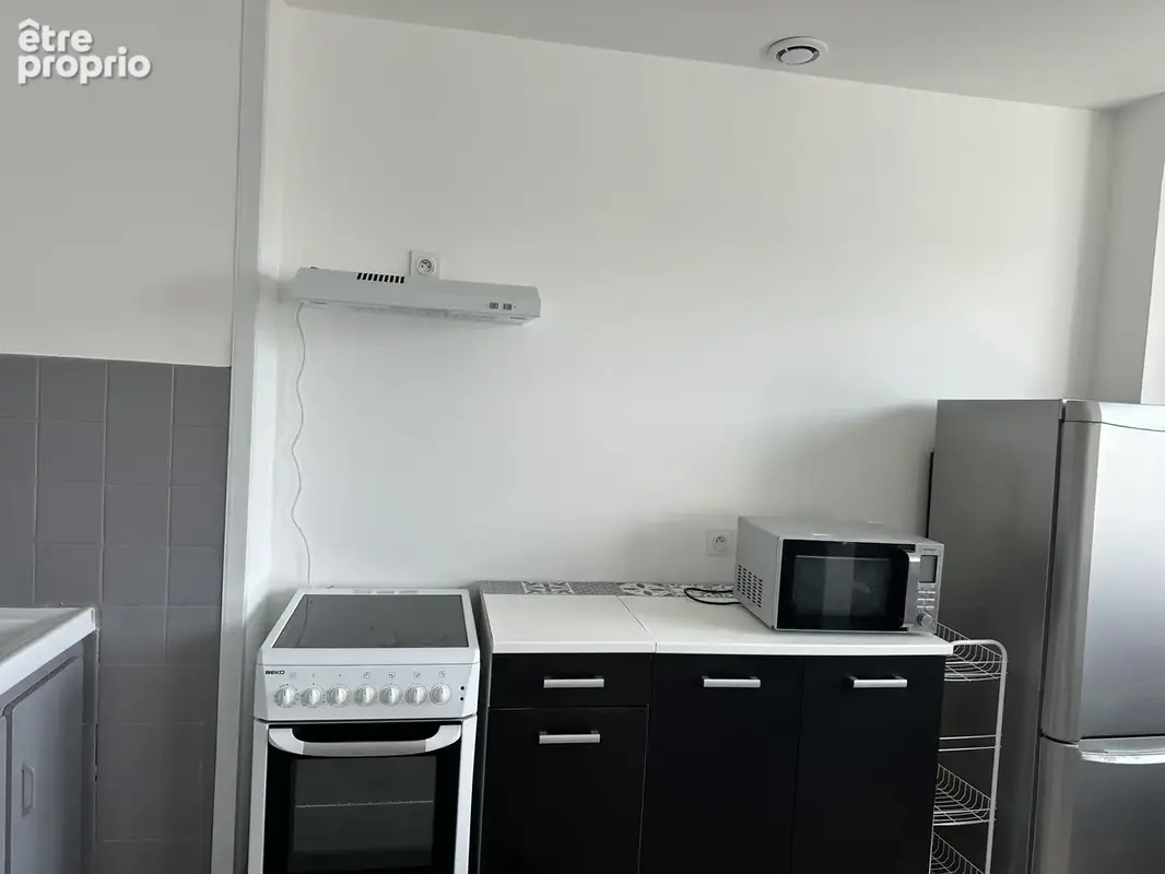 Saint Claude, route de Chaumont, Appartement T2 avec dépendances - INVESTISSEUR - photo 3