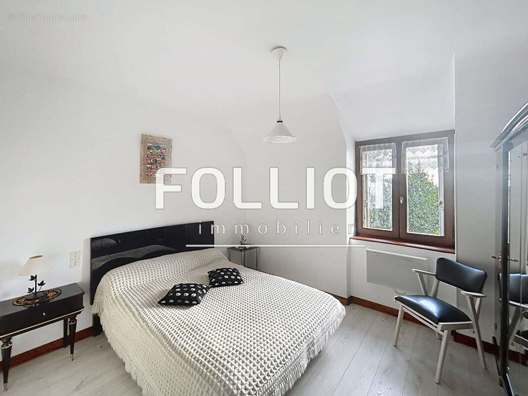 Maison à LOLIF