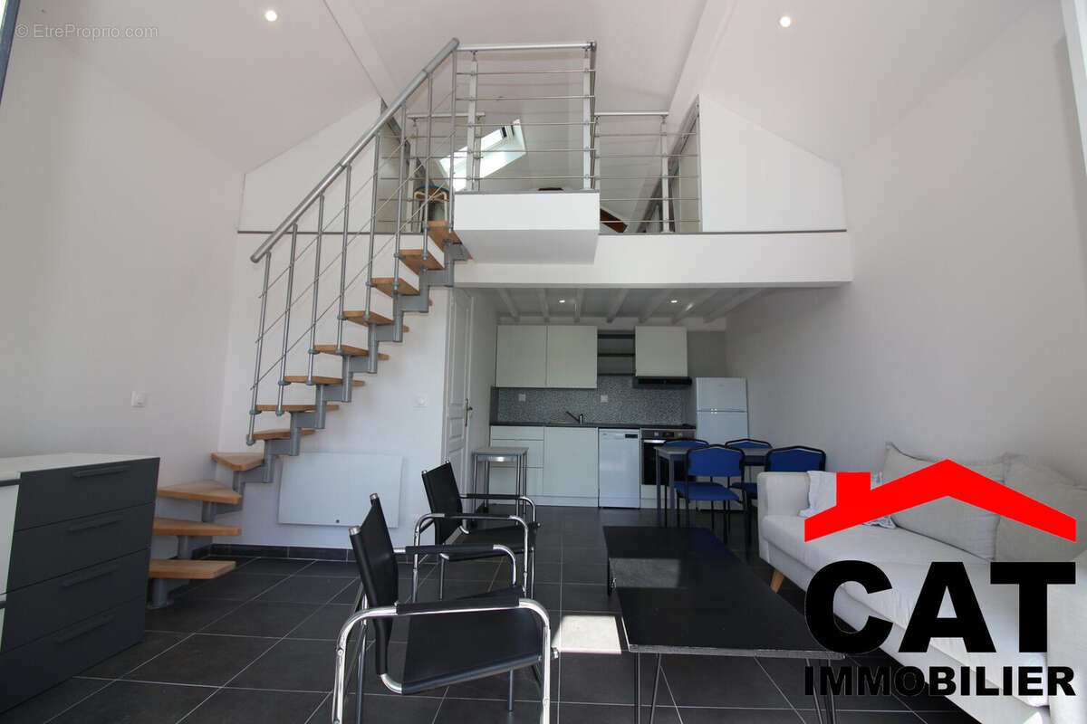 Maison à VERNOU-LA-CELLE-SUR-SEINE