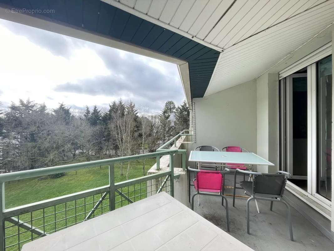 Appartement à REZE