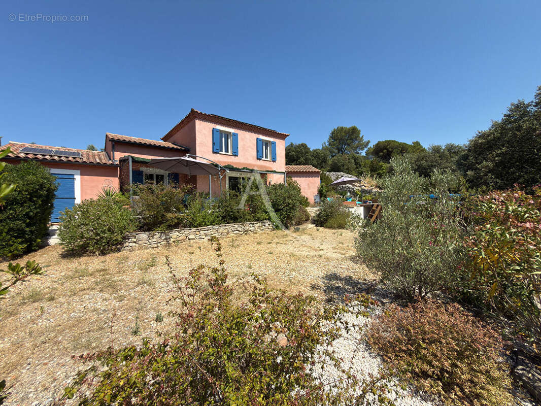 Maison Nimes 6 pièce(s) 152.31 m2 - photo 2
