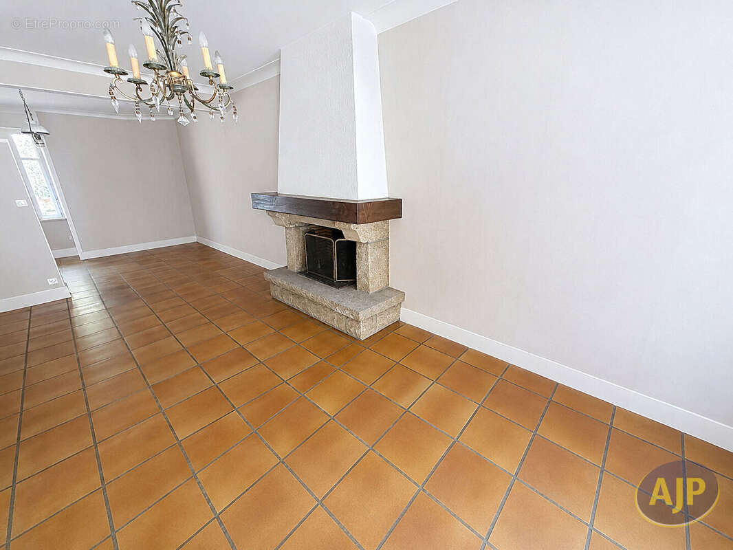 Maison Les Landes Genusson - photo 2