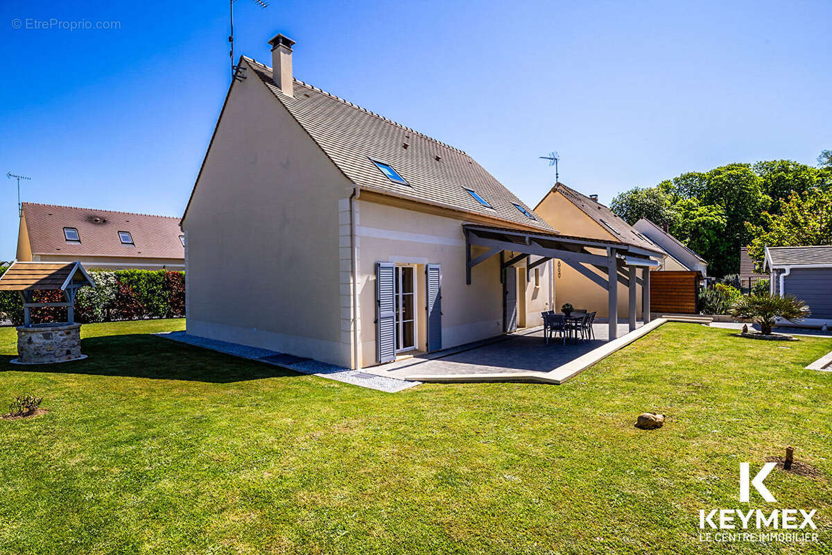 Maison à LE MESNIL-EN-THELLE