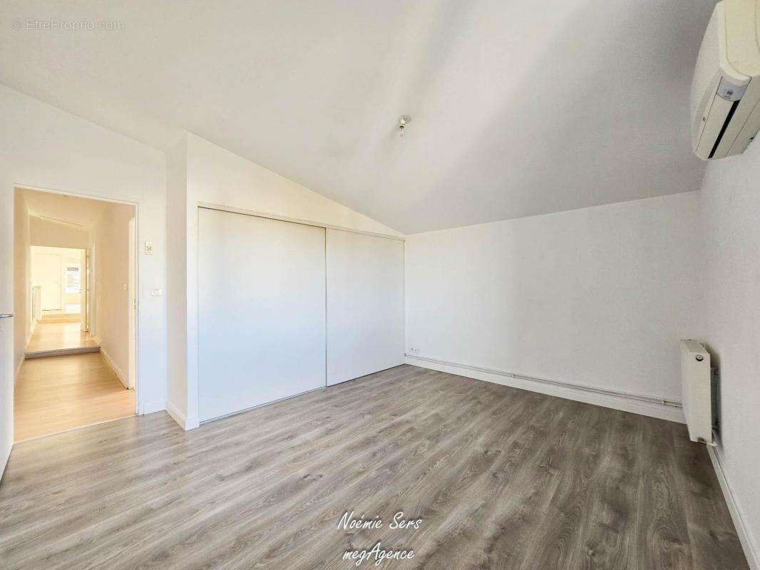 Appartement à MORTAGNE-SUR-SEVRE